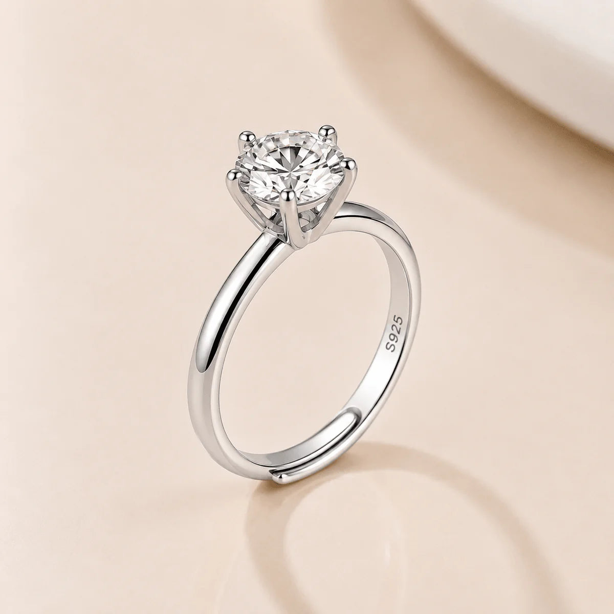 Moissanite Stud Ring